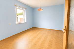 Helle Zimmer für 3 Familien - Grüner Garten inclusive – Die vollständige Adresse der Immobilie erhältst du vom Anbieter., 90431 Gaismannshof, Nürnberg – Vorschaubild 4