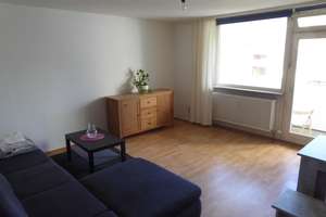 helle schöne und ruhige Wohnung im 1. OG mit Balkon, Nähe Kanal – Europakanal 36, 91056 Büchenbach Nord, Erlangen – Vorschaubild 4