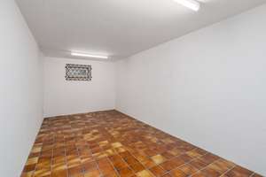 Attraktives Reiheneckhaus mit Galerie, Garten & Teich – Blumenviertel 81377 – Die vollständige Adresse der Immobilie erhältst du vom Anbieter., 81377 Großhadern, München – Vorschaubild 9