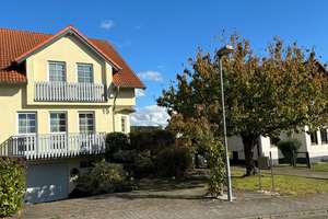 Exklusive Doppelhaushälfte mit Pool, Kamin und Garten – hochwertiges Wohnen nahe Gießen – Die vollständige Adresse der Immobilie erhältst du vom Anbieter., 35418 Buseck – Vorschaubild 18