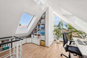 ÜBER DEN DÄCHERN - Gepflegte 3,5-Zimmer-Maisonettewohnung mit Balkon & Garage in Stuttgart-Stammheim – Die vollständige Adresse der Immobilie erhältst du vom Anbieter., 70439 Stammheim-Süd, Stuttgart – Vorschaubild 2