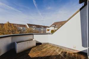 EIN RÜCKZUGSORT ÜBER DEN DÄCHERN – HELLE 2-ZIMMER-WOHNUNG MIT ZWEI SONNENLOGGIEN – Die vollständige Adresse der Immobilie erhältst du vom Anbieter., 81927 Englschalking, München – Vorschaubild 13