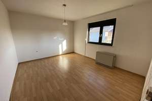Renovierungsobjekt mit großem Potenzial in Worms-Neuhausen "In den Lüssen"
 – Die vollständige Adresse der Immobilie erhältst du vom Anbieter., 67549 Neuhausen, Worms – Vorschaubild 4