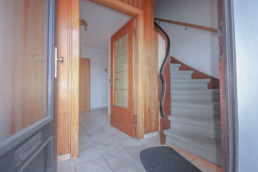 Immobilie in Lilienthal - Lilienthal - Großes Einfamilienhaus mit viel Potenzial - Bild 1