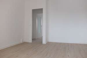 +++  Wohlfühlwohnung mit Balkon wartet auf Euch  +++ – Yorckstraße 32a, 9130 Yorckgebiet, Chemnitz – Vorschaubild 11
