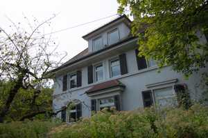 Charmante & lichtdurchflutete Jugendstilvilla in zentraler Lage mit großem Garten & Parkplätzen – Ostalbkreis – Vorschaubild 3