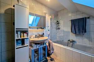 DOPPELTES GLÜCK
Einfamilienhaus + Dreifamilienhaus – Die vollständige Adresse der Immobilie erhältst du vom Anbieter., 65199 Dotzheim, Wiesbaden – Vorschaubild 21