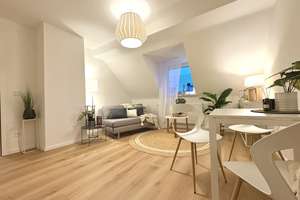 Sanierte Dachgeschoss-Wohnung +  Nutzfläche im Spitzboden in Rüttenscheid – Wusthoffstraße 11, 45131 Rüttenscheid, Essen – Vorschaubild 2