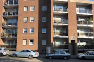 Lebendig wohnen in Gladbach: 2-Zimmer-Wohnung mit Balkon