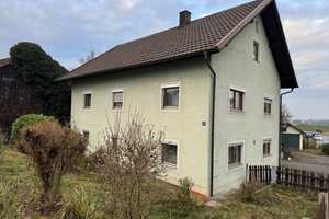 Vielseitiges Anwesen mit Potenzial in Künzing – Großzügiges Grundstück mit Nebengebäuden – Deggendorf (Kreis) – Vorschaubild 1