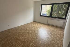 Großzügige EG Wohnung mit Charme +Terrasse&Souterrain – Isidor-Caro-Straße 18, 51061 Stammheim, Köln – Vorschaubild 7