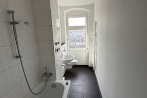 Schöne, sonnige 2-Zimmer-Wohnung mit Balkon in Berlin-Baumschulenweg – Glanzstraße 11, 12437 Baumschulenweg, Berlin – Vorschaubild 5