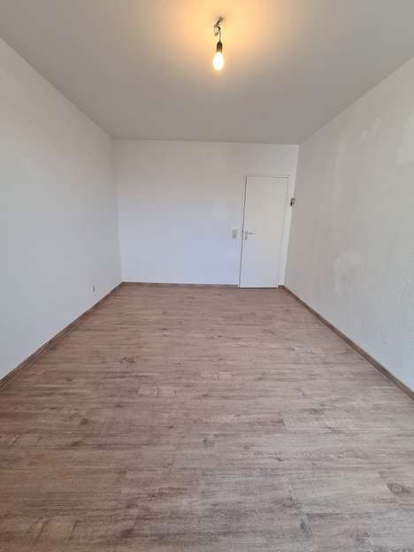 Staaken Spandau Lichtdurchflutete 2 Zimmer Wohnung Im Spandauer Kiez Wohnungen Immobilien Berlin De