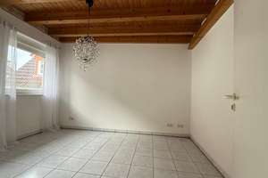 *Für Kapitalanleger, oder Aufteiler* Wohn-Ensemble mit 4 separaten Einheiten und Doppelgarage – Marktstr. 2b, 60388 Bergen-Enkheim, Frankfurt am Main – Vorschaubild 13