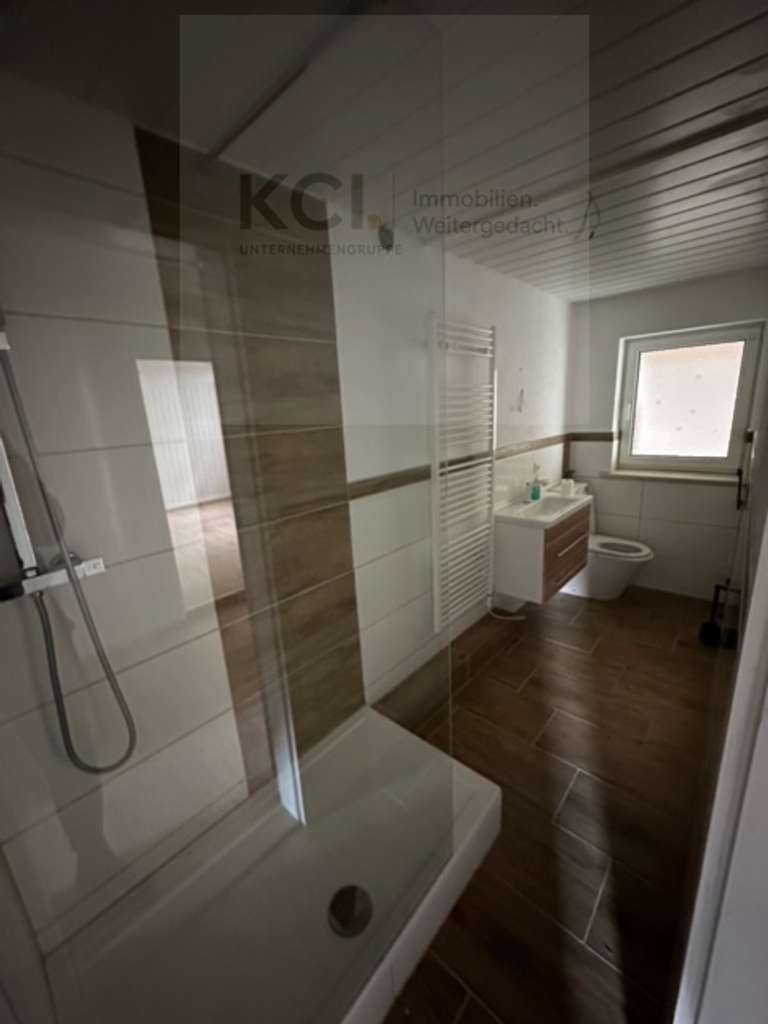 Immobilie in Großalmerode - Großzügiges Zweifamilienhaus In Laudenbach - Entfalten Sie Ihr Potenzial - Bild 3