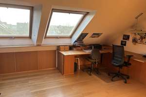 Großzügige Doppelhaushälfte mit 4 Zimmern und Garten/Garage  in Pulheim – Die vollständige Adresse der Immobilie erhältst du vom Anbieter., 50259 Pulheim – Vorschaubild 8