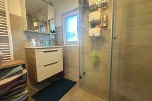 Selbst nutzen oder vermieten: Ideales MRH in guter Lage; mit kleinem Garten, perfekt für Familien! – Die vollständige Adresse der Immobilie erhältst du vom Anbieter., 22147 Rahlstedt, Hamburg – Vorschaubild 6