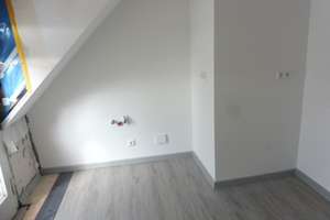 top renovierte 3-Zimmer-Dachterrassen-Wohnung – 93049 Westenviertel, Regensburg – Vorschaubild 17