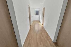 Exklusive Doppelhaushälfte in bester Lage von Paderborn-Elsen – Die vollständige Adresse der Immobilie erhältst du vom Anbieter., 33106 Elsen, Paderborn – Vorschaubild 8