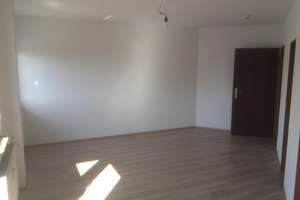 Schöne, sanierte, 1 ZKD mit neuer EBK, Balkon in Mannheim/Rheinau, 40qm , € 525,- + NK/HZ – Die vollständige Adresse der Immobilie erhältst du vom Anbieter., 68219 Rheinau, Mannheim – Vorschaubild 6
