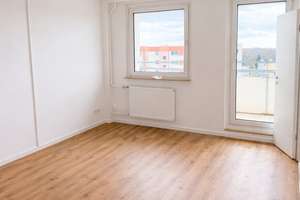 Kernsanierte 3-Zimmer-Wohnung mit moderner Einbauküche in zentraler Lage – Otto-Dix-Ring 26, 1219 Strehlen, Dresden – Vorschaubild 10