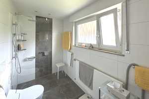 Modernes Reiheneckhaus mit Garage in Köngen – Esslingen (Kreis) – Vorschaubild 10
