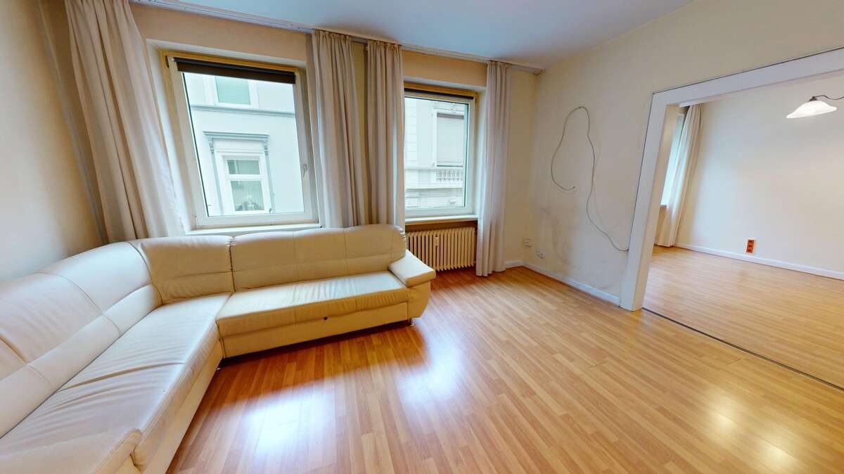 Immobilie in Altena - VR IMMO: Wohn- und Geschäftshaus in der Altenaer Fußgängerzone. - Bild 2