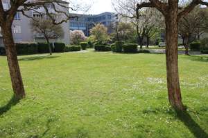 SEHR SCHÖNE SONNIGE 3 ZIMMER WOHNUNG MIT GARTEN – Stefan-George-Ring 43, 81929 Englschalking, München – Vorschaubild 12