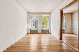 4-Zimmer-Altbau mit Stuck, hohen Decken, Dielenboden & viel Potenzial! – Beusselstr. 20, 10553 Moabit, Berlin – Vorschaubild 15