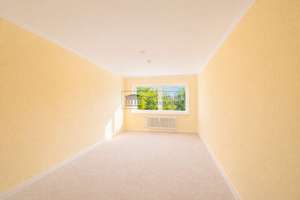 2,5 Zimmer mit Südbalkon – hell, ruhig und gut gelegen – Die vollständige Adresse der Immobilie erhältst du vom Anbieter., 20535 Borgfelde, Hamburg – Vorschaubild 2