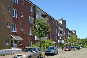 Schöne Erdgeschoss-Wohnung mit kleinem Garten - nur mit WBS für 2 Personen anzumieten! – Lünener Str. 39, 40472 Rath, Düsseldorf – Vorschaubild 2