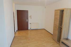 1-Zimmer-Wohnung mit großem Garten in Mainz-Laubenheim – Die vollständige Adresse der Immobilie erhältst du vom Anbieter., 55130 Laubenheim, Mainz – Vorschaubild 2