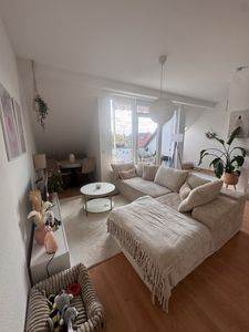Suche Nachmieter für lichtdurchflutete 2-Zimmer-Wohnung in Köln-Dellbrück