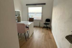 Property thumbnail 9