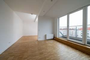 Exklusive 3-Zimmer Dachgeschosswohnung in Berlin Prenzlauer Berg - provisionsfrei ! – Bornholmer Str. 78, 10439 Prenzlauer Berg, Berlin – Vorschaubild 9