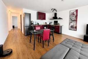 Moderne 3-Zimmer Wohnung mit Balkon