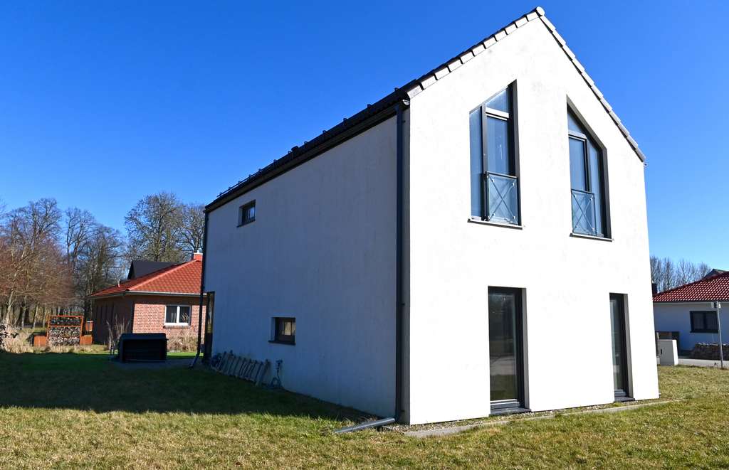 Immobilie in Klausdorf - Einfamilienhaus zur Ferienvermietung am Gutspark - Bild 3