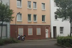 Zentral gelegene Stadtwohnung im EG mit Innenhofterrasse – Annenstr. 29, 44137 Dortmund – Vorschaubild 1