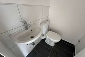 Mitten inne City - Appartement mit neuem Duschbad - Duisburg Zentral – Sonnenwall 62, 47051 Altstadt, Duisburg – Vorschaubild 4