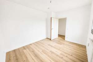 7548 - Renovierte 2-Zimmerwohnung mit Loggia nähe Günther-Klotz-Anlage! – Die vollständige Adresse der Immobilie erhältst du vom Anbieter., 76135 Südweststadt, Karlsruhe – Vorschaubild 7
