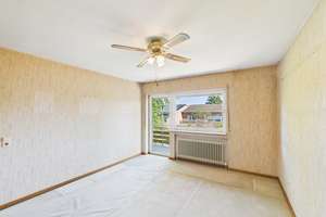 Zeitlose Eleganz in Split-Level-Bauweise – mit Kamin, Garage und Dachausbauoption – Die vollständige Adresse der Immobilie erhältst du vom Anbieter., 50126 Bergheim – Vorschaubild 15