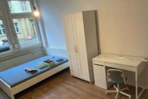 Möbliertes WG Zimmer in charmanter Altbau-WG im Herzen von Mannheim