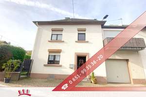 Familienfreundliches Reihenendhaus mit Balkon, Garten und Garage – vielseitig nutzbar!