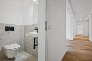 Erstbezug nach hochwertiger Sanierung Nähe Elisabethmarkt – Elisabethstraße 23, 80796 Neuschwabing, München – Vorschaubild 13