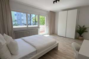 3x WG-Zimmer frisch modernisiert und möbliert in Aachener Innenstadt – Zollernstraße 5, 52070 Burtscheider Kurgarten, Aachen – Vorschaubild 1