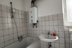 Renovierte Etagenwohnung in zentraler Lage – Brückenstraße 14, 47053 Hochfeld, Duisburg – Vorschaubild 11