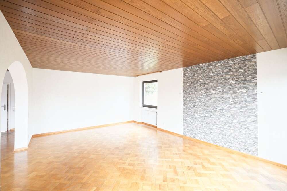 Immobilie in Lahnstein - Charmantes EFH mit ELW, Terrasse, Garten und Garage -Am Fischteich in Oberlahnstein - Bild 9