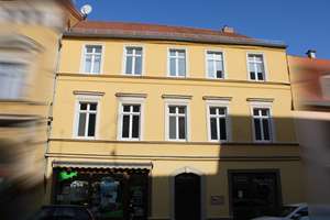 Wohn- und Geschäftshaus mit befestigten Innenhof & Hinterhaus im Zentrum von Torgau – Die vollständige Adresse der Immobilie erhältst du vom Anbieter., 4860 Torgau – Vorschaubild 1