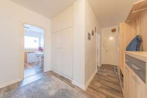 Zauberhaft wohnen in Lübeck: Liebevoll gepflegte Drei-Zimmer-Eigentumswohnung mit Balkon – Die vollständige Adresse der Immobilie erhältst du vom Anbieter., 23554 Sankt Lorenz Nord, Lübeck – Vorschaubild 11