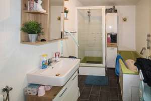 Property thumbnail 9